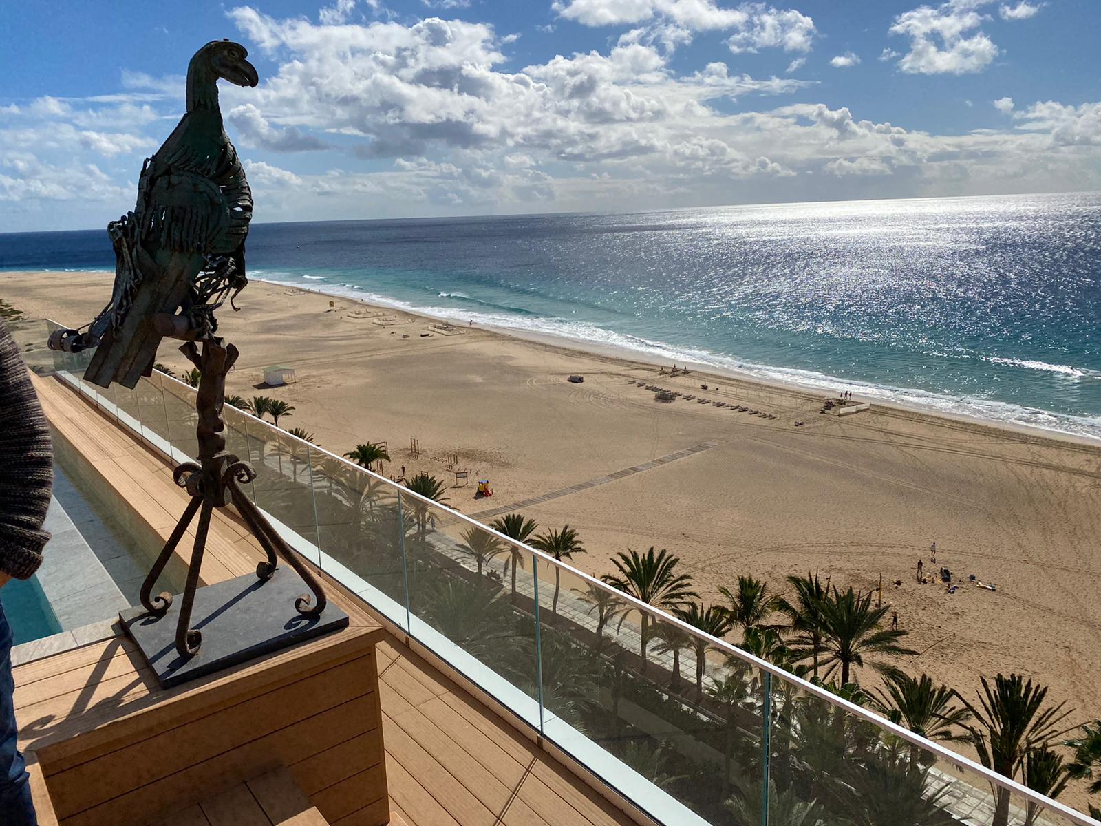 3152f831 77a8 40f9 8cd7 30048f992dc6